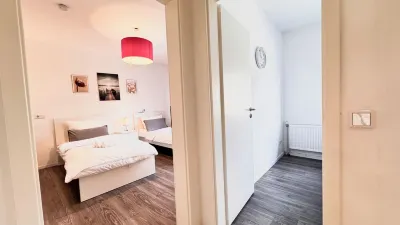 Centrally located near Essen main station and the University of Duisburg-Essen