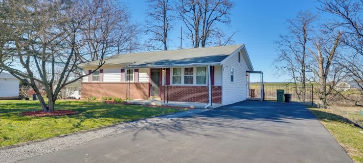 Deck & Grill: Convenient Home in Hummelstown Hotele w: Hershey