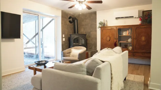 The Creek House - Secluded Stay 10min to Woodstock & Saugerties