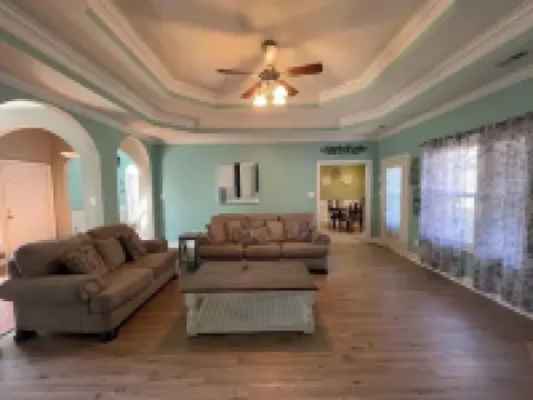 Corporate Leasing HSV/Harvest/Madison 4BR home.