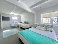 Mainstreet Masterpiece Stunning Views!