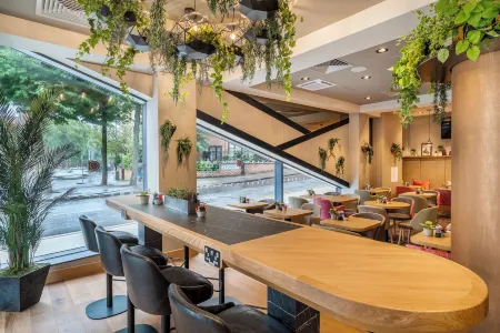 Point A Dublin Liberties Отели рядом со станцией Grand Canal Dock Dart Station