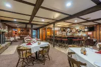 Cascade Inn فنادق في Keene