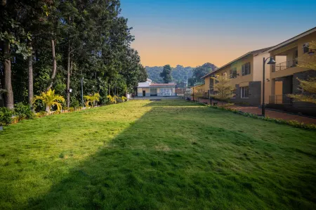 Ananthyam Resort by Anukulas Отели рядом с достопримечательностью «Kalandara Darga»