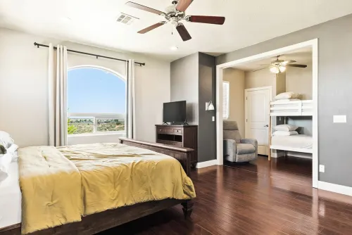 50 miles from Zions Park/Desert Oasis with hot-tub Hotels in Cane Beds