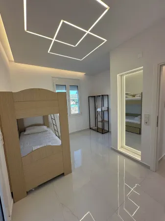 Cozy apartment in Kokkini Hani !