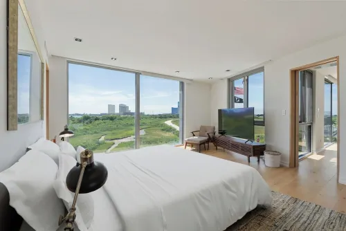 Oceanfront Retreat / Stunning Views, Pool & Luxury