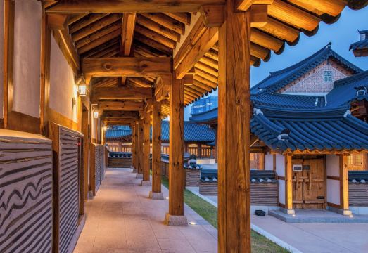 경원재 바이 워커힐 한옥 내부의 고풍스러운 모습