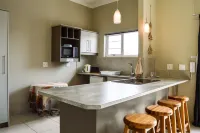 Heuschneider Platz 3 bedroom Self Catering Accommodation