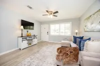 Quiet Stay Near Airport. 5 min drive to SU. 10-15 min drive to LSU & Dwntown BR.