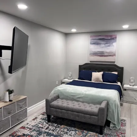 Pristine and Serene 1-BR Apt near Battery Atl