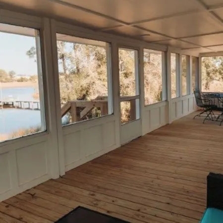 Boater’s Paradise! Waterfront 4/2 with deep water dock! Easy access to beaches!