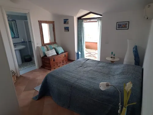 Independent apartment in a stately home Hotel a Ricadi