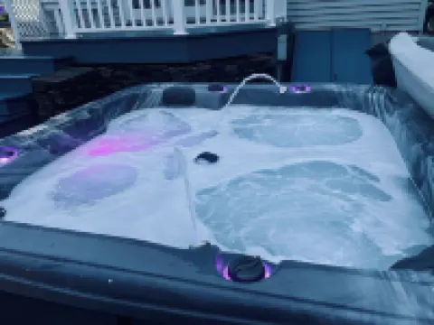 Lakeside Retreat at the Boat launch!! Hotels in Harveys Lake