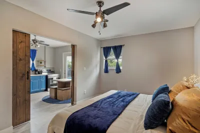 Stylish North Miami Guesthouse with King Bed, Parking, WIFI Hotels in der Nähe von Museum of Contemporary Art