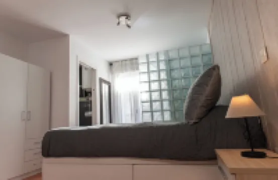 Cozy and functional apartment 5 minutes walk from the New Bridge