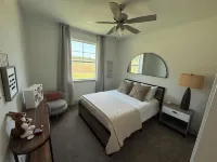 Quiet 4BR 2.5BA Modern New Country Home in Weatherford