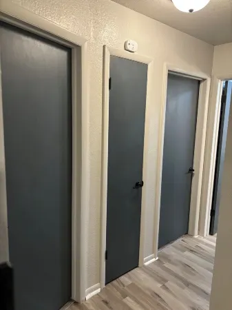 Charming Duplex with New AC & heater with WiFi