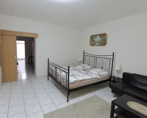 City Apartment 1 - Located directly in the pedestrian zone and Brühl Palace Park Hotels in Bruehl