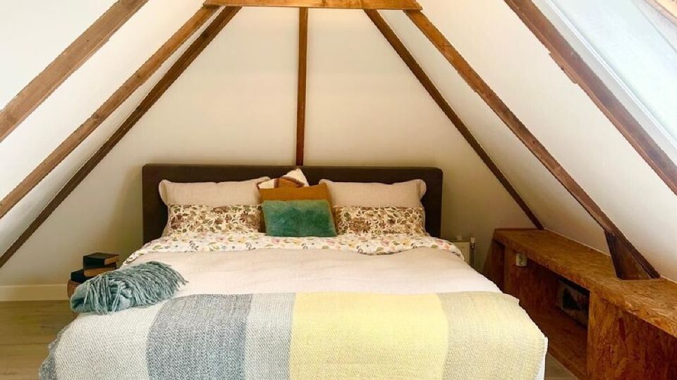 Rosy's Cottage.