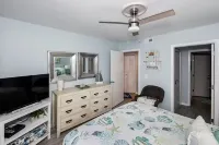 Spectacular oceanfront w/pool - “Bella Mare”