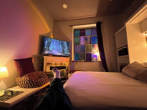 Amazingly Cozy Comfort Downtwn, Amphitheater, 2 min ferry & train station