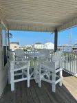Charming and convenient 4 BR house in the heart of Surf City!