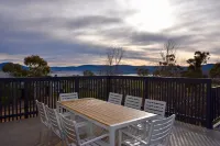 Spacious Alpine Escape with mountain & lake views