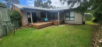 Spacious Family Friendly Beach House With outdoor Bbq and jacuzzi free Wifi