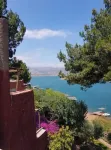 Beautiful apartment on a dream lake Hotels in Bine el Ouidane