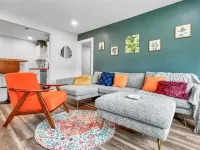 Birds of Paradise - 5 min from NAS - 7 min from Downtown Pensacola! Hotels in Warrington