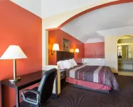 Rodeway Inn & Suites