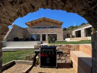 "The Villa at Mas d'Antonegre Hotels in Montbazin