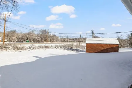 2BR house minutes from Holston Valley & Eastman