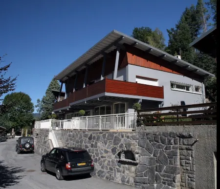 In chalet, warm T4 with character, panoramic view terrace