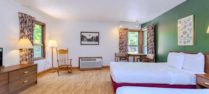 Holiday Acres Resort Hotels in Oneida County
