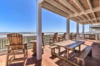 Gulf-View Home w/ Dog Run in Surfside Beach! - WiFi