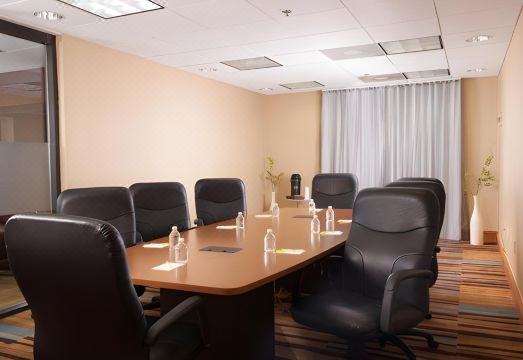 페어필드 인 & 스위트 애틀란타 에어포트 사우스/설리반 로드