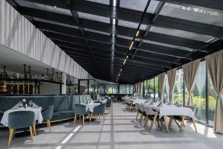 Lms - la Maison Suisse - Döttingen Отели в г. Цурцах