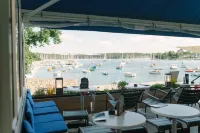 Hotel du Bac Hotels in Combrit