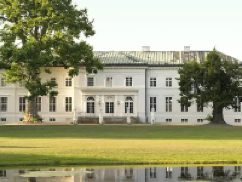 Hotel Schloss Neuhardenberg Hotels in Markisch-Oderland