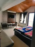 Hotel Holiday Plaza Dalhousie - Near Ghandhi Chowk Mall Road Các khách sạn gần Moti Tibba