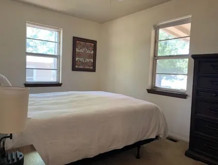 Owl Hoot Lake Retreat- Dock, beach & wooded spring/summer haven!