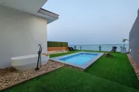IAA Grande - Hot Tub