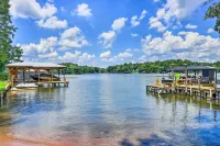 Lakefront Eatonton Getaway w/ Dock & Grill! - 3-Star