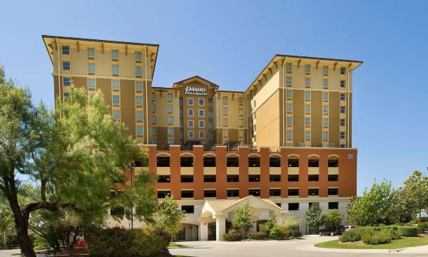Drury Inn & Suites San Antonio Near la Cantera