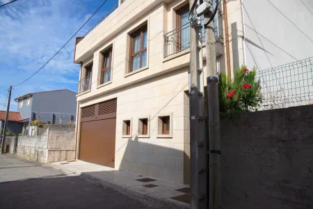 APARTAMENTOS TERRAMAR BOIRO With sea views in the Ría de Arousa (Galicia)