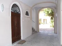 Pisa Stay close to Leaning Tower