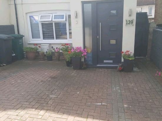 Double bedroom with ensuite and private entrance