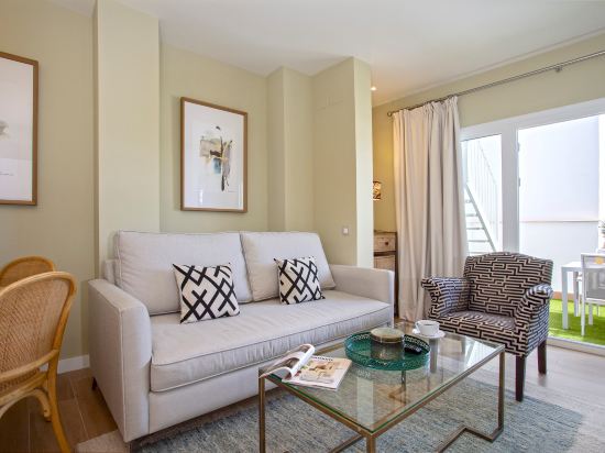 Genteel Home Castilla Terrace III